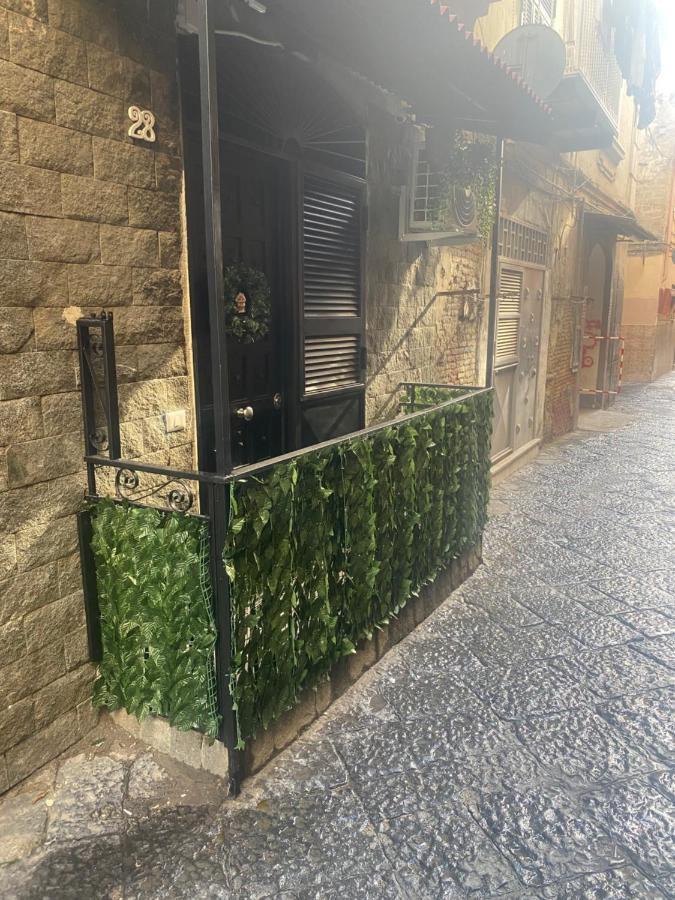 The Nest Of Via Toledo Apartment Наполи Екстериор снимка